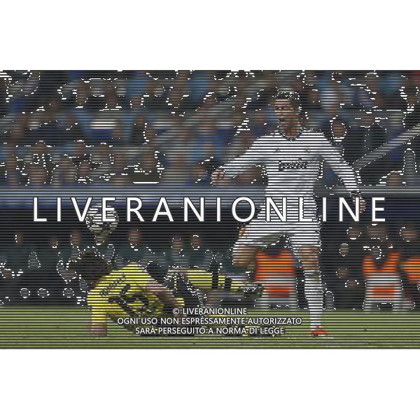Real Madrid\'s Cristiano Ronaldo and Borussia Dortmund\'s Hummels during Champions League match on april 30th 2013. Photo: Cesar Cebolla / ALFAQUI AG ALDO LIVERANI S A S ONLY ITALY