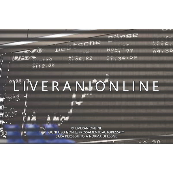 (130507) -- FRANKFURT, May 7, 2013 () -- Photo taken on May 7, 2013 shows an electronic screen at Frankfurt Stock Exchange in Frankfurt, Germany. The benchmark DAX index in Germany touched an all-time high during the trading on Tuesday morning as bullish sentiment continued to prevail. Fresh new highs were recorded in the intraday trading and the newest high level of DAX index surpassed 8180 points. (/Wen Shizhe) (syq) /AGENZIA ALDO LIVERANI SAS-ITALY ONLY - EDITORIAL USE ONLY