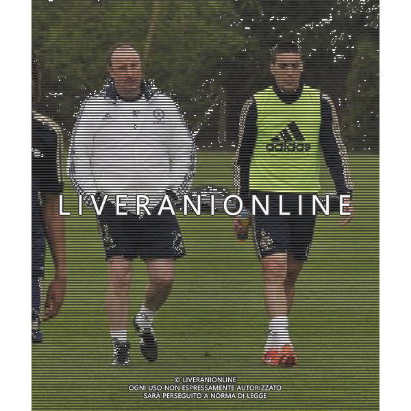 Rafael Benitez at a media day ahead of the UEFA Europa League Final for Chelsea FC v Benfica at the Chelsea FC training ground in Cobham, Surrey 9th May 2013 ©Photoshot/AGENZIA ALDO LIVERANI SAS-ITALY ONLY - EDITORIAL USE ONLY