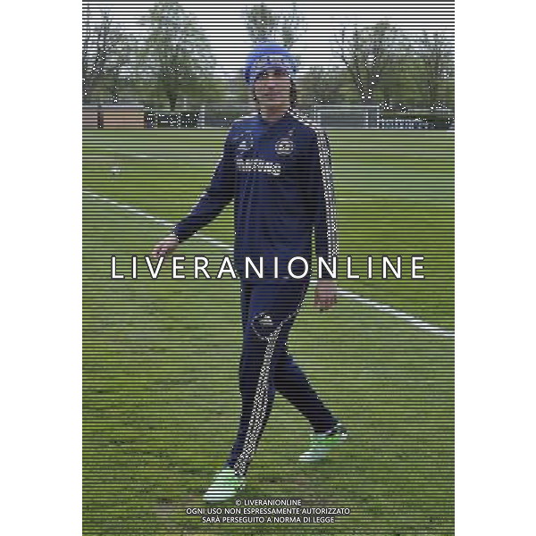 Chelsea Players at a media day ahead of the UEFA Europa League Final for Chelsea FC v Benfica at the Chelsea FC training ground in Cobham, Surrey 9th May 2013 ©Photoshot/AGENZIA ALDO LIVERANI SAS-ITALY ONLY - EDITORIAL USE ONLY