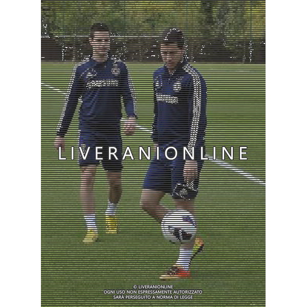 Chelsea Players at a media day ahead of the UEFA Europa League Final for Chelsea FC v Benfica at the Chelsea FC training ground in Cobham, Surrey 9th May 2013 ©Photoshot/AGENZIA ALDO LIVERANI SAS-ITALY ONLY - EDITORIAL USE ONLY