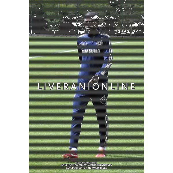 Chelsea Players at a media day ahead of the UEFA Europa League Final for Chelsea FC v Benfica at the Chelsea FC training ground in Cobham, Surrey 9th May 2013 ©Photoshot/AGENZIA ALDO LIVERANI SAS-ITALY ONLY - EDITORIAL USE ONLY