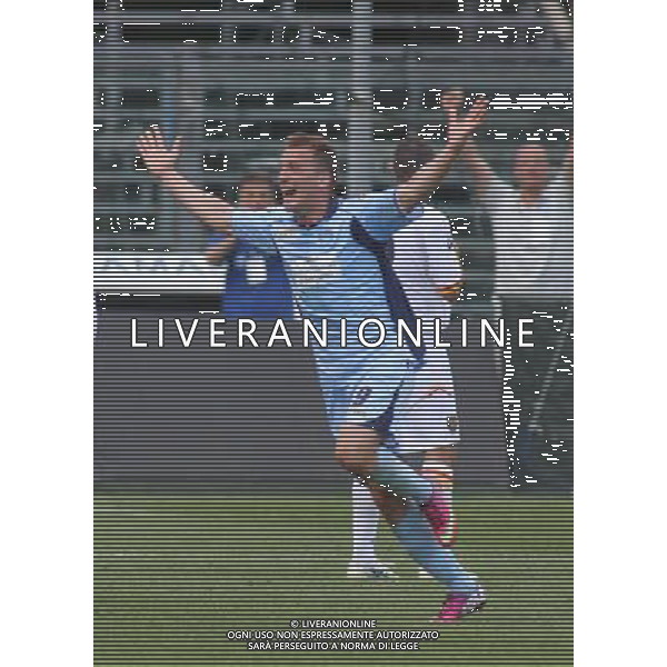 BERGAMO 12 maggio 2013 , NELLA FOTO dopo gol massimiliano pesenti ,ph.moro/ALDO LIVERANI AG ALDO LIVERANI S A S 