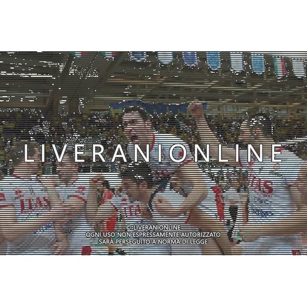 ITAS TRENTO-COPRA PIACENZA GARA 5 FINALE SCUDETTO -12/05/2013 NELLA FOTO FESTA ITAS TRENTO FOTO PAOLA GARBUIO AG ALDO LIVERANI S A S