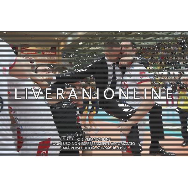 ITAS TRENTO-COPRA PIACENZA GARA 5 FINALE SCUDETTO -12/05/2013 NELLA FOTO FESTA ITAS TRENTO FOTO PAOLA GARBUIO AG ALDO LIVERANI S A S