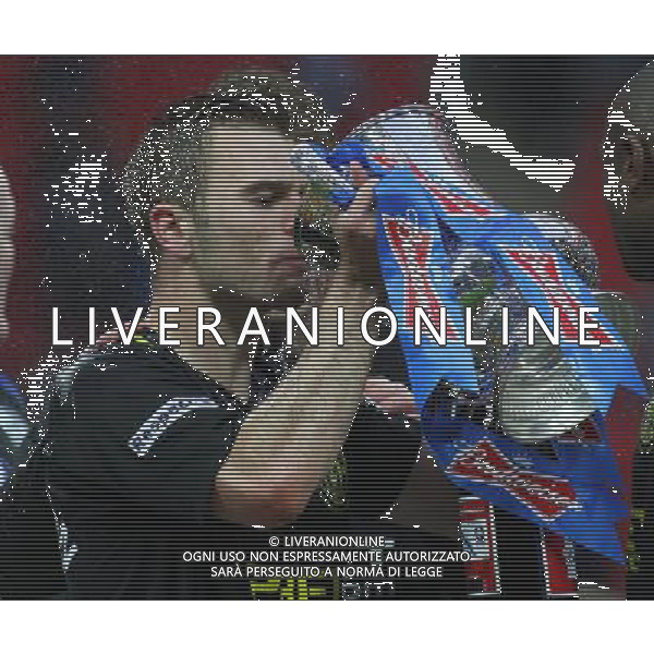 CALLUM MCMANAMAN WITH THE FA CUP MANCHESTER CITY V WIGAN ATHLETIC MANCHESTER CITY V WIGAN ATHLETIC. THE FA CUP FINAL 2013 WEMBLEY STADIUM, LONDON, ENGLAND, UK 11 May 2013 GAR68323 WARNING! This Photograph May Only Be Used For Newspaper And/Or Magazine Editorial Purposes. May Not Be Used For Publications Involving 1 player, 1 Club Or 1 Competition Without Written Authorisation From Football DataCo Ltd. For Any Queries, Please Contact Football DataCo Ltd on +44 (0) 207 864 9121 ©photoshot/AGENZIA ALDO LIVERANI SAS - ITALY ONLY - EDITORIAL USE ONLY