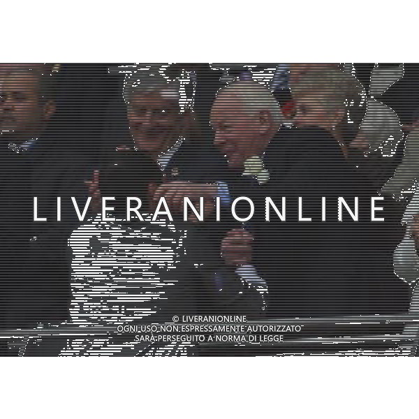 ROBERTO MARTINEZ \' DAVE WHELAN MANCHESTER CITY V WIGAN ATHLETIC MANCHESTER CITY V WIGAN ATHLETIC. THE FA CUP FINAL 2013 WEMBLEY STADIUM, LONDON, ENGLAND, UK 11 May 2013 GAR68291 WARNING! This Photograph May Only Be Used For Newspaper And/Or Magazine Editorial Purposes. May Not Be Used For Publications Involving 1 player, 1 Club Or 1 Competition Without Written Authorisation From Football DataCo Ltd. For Any Queries, Please Contact Football DataCo Ltd on +44 (0) 207 864 9121 ©photoshot/AGENZIA ALDO LIVERANI SAS - ITALY ONLY - EDITORIAL USE ONLY