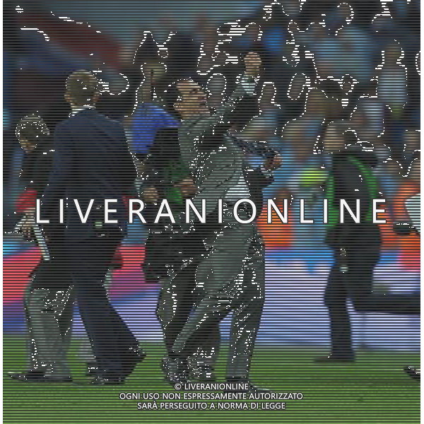 Roberto Martinez Manager Celebrates after the final whistle Wigan Athletic 2012/13 Manchester City V Wigan Athletic (0-1) 11/05/13 FA Cup Final Photo: Robin Parker Fotosports International ©PHOTOSHOT/AGENZIA ALDO LIVERANI SAS - ITALY ONLY - EDITORIAL USE ONLY