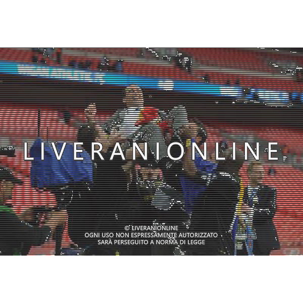 Roberto Martinez Manager Celebrates as Wigan Athlectic Players throw him in the air Wigan Athletic FA Cup Winners 2013 Manchester City V Wigan Athletic (0-1) 11/05/13 FA Cup Final Photo: Robin Parker Fotosports International ©PHOTOSHOT/AGENZIA ALDO LIVERANI SAS - ITALY ONLY - EDITORIAL USE ONLY