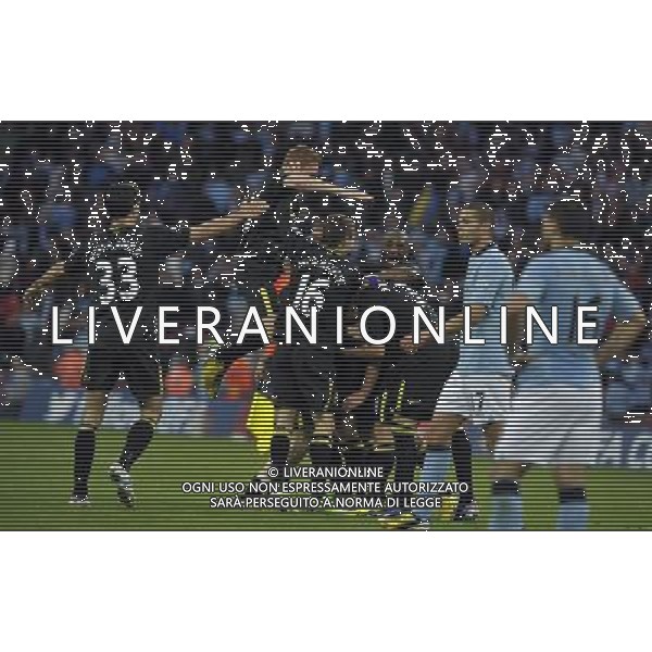 Wembley Stadium Manchester City v Wigan (0-1) FA Cup Final 11/05/2013 Matchwinner Ben Watson and Wigan celebrate as they win the FA Cup Photo: Roger Parker Fotosports International ©PHOTOSHOT/AGENZIA ALDO LIVERANI SAS - ITALY ONLY - EDITORIAL USE ONLY