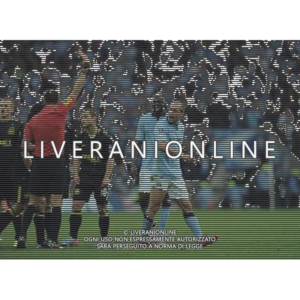 Pablo Zabaleta is shown the Red Card by Referee Andre Mariner Manchester City 2012/13 Manchester City V Wigan Athletic 11/05/13 FA Cup Final Photo: Robin Parker Fotosports International ©PHOTOSHOT/AGENZIA ALDO LIVERANI SAS - ITALY ONLY - EDITORIAL USE ONLY