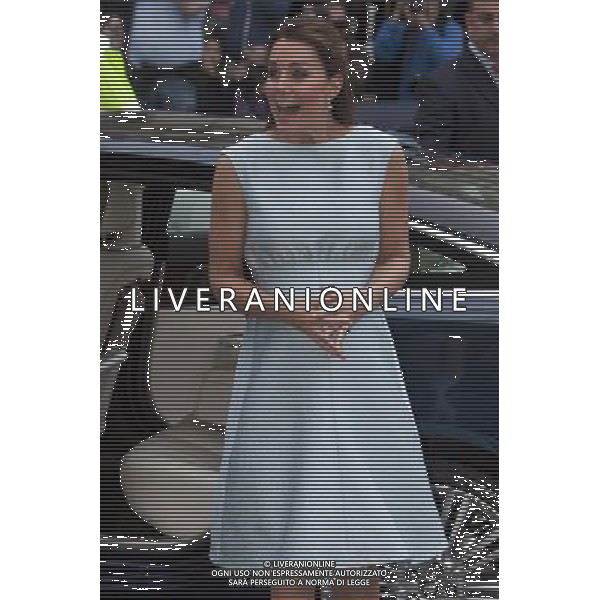  Date: 24/04/13 Pictured: Catherine, Duchess of Cambridge Caption: Catherine, Duchess of Cambridge attends an evening reception to celebrate the work of \'The Art Room Charity\' which is being held at the National Portrait Gallery where she is a Patron. The Art room is a charity which works with children to increase their self-esteem, self-confidence and independence through art. ©photohsot/AGENZIA ALDO LIVERANI SAS - ITALY ONLY - REALI INGLESI: Kate Middleton Duchessa di Cambridge al National Portrait Gallery, Londra, Inghilterra, Regno Unito 24 aprile 2013
