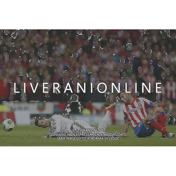 Real Madrid\'s Cristiano Ronaldo and Atletico de Madrid\'s Mario Suarez during spanish King\'s Cup Final on 17th of May 2013. Photo: Cesar Cebolla / ALFAQUI AG ALDO LIVERANI S A S ONLY ITALY