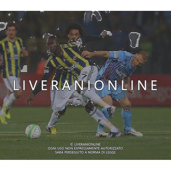 Ziraat Turkish Cup final match between Fenerbahce ( yellow) and Trabzonspor ( blue) at 19 Mayis Stadium in Ankara, Turkey on May 22, 2013. Match Scored: Fenerbahce 1 - Trabzonspor 0 Pictured: Moussa Sow of Fenerbahce and Serkan Balci of Trabzonspor. ©photoshot/AGENZIA ALDO LIVERANI SAS - ITALY ONLY - Fenerbahce Vs Trabzonspor Finale Coppa di Turchia ad Ankara, in Turchia il 22 maggio 2013.
