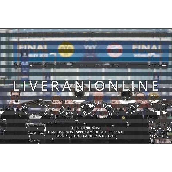 A band entertain the fans as they arrive for the 2013 Champions League Final at Wembley Stadium (Photo by Chris Vaughan/CameraSport) Football - UEFA Champions League Final - Borussia Dortmund v Bayern Munich - Saturday 25th May 2013 - Wembley - London © CameraSport - 43 Linden Ave. Countesthorpe. Leicester. England. LE8 5PG - Tel: +44 (0) 116 277 4147 - admin@camerasport.com - www.camerasport.com AG ALDO LIVERANI S A S ONLY ITALY