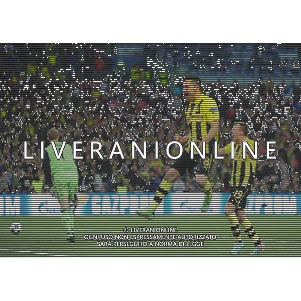 Borussia Dortmund\'s Ilkay Gundogan celebrates scoring his sides equalising goal, from the penalty spot, to make the score 1-1 (Photo by Chris Vaughan/CameraSport) Football - UEFA Champions League Final - Borussia Dortmund v Bayern Munich - Saturday 25th May 2013 - Wembley - London © CameraSport - 43 Linden Ave. Countesthorpe. Leicester. England. LE8 5PG - Tel: +44 (0) 116 277 4147 - admin@camerasport.com - www.camerasport.com AG ALDO LIVERANI S A S ONLY ITALY