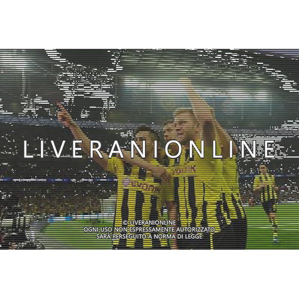 Borussia Dortmund\'s Ilkay Gundogan, left, celebrates scoring his sides equalising goal, from the penalty spot, to make the score 1-1 with team-mate Jakub Blaszczykowski (Photo by Chris Vaughan/CameraSport) Football - UEFA Champions League Final - Borussia Dortmund v Bayern Munich - Saturday 25th May 2013 - Wembley - London © CameraSport - 43 Linden Ave. Countesthorpe. Leicester. England. LE8 5PG - Tel: +44 (0) 116 277 4147 - admin@camerasport.com - www.camerasport.com AG ALDO LIVERANI S A S ONLY ITALY
