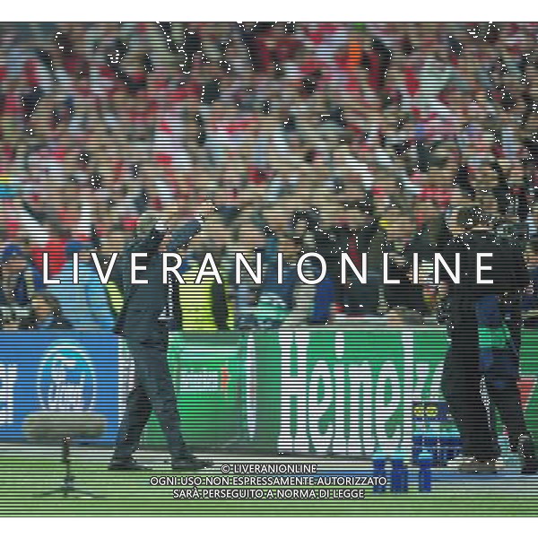 Bayern Munich\'s Manager Jupp Heynckes celebrates his sides win at the end of the game (Photo by Chris Vaughan/CameraSport) Football - UEFA Champions League Final - Borussia Dortmund v Bayern Munich - Saturday 25th May 2013 - Wembley - London © CameraSport - 43 Linden Ave. Countesthorpe. Leicester. England. LE8 5PG - Tel: +44 (0) 116 277 4147 - admin@camerasport.com - www.camerasport.com AG ALDO LIVERANI S A S ONLY ITALY