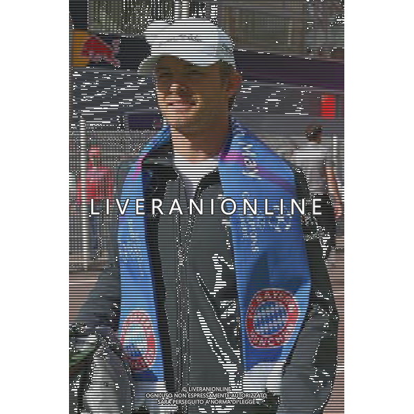 Nico Rosberg (GER) Mercedes AMG F1 wearing a Bayern Munich scarf ahead of this evening\'s Champions\' League final at Wembley, London. 25.05.2013. Formula 1 World Championship, Rd 6, Monaco Grand Prix, Monte Carlo, Monaco, Qualifying Day - PHOTO: FOTOSPORTS INTERNATIONAL/xpb.cc UK Only ©PHOTOHSOT/AGENZIA ALDO LIVERANI SAS - ITALY ONLY - Borussia Dortmund - Bayern Monaco UEFA Champions League 2012/2013 Finale Londra - 25.05.2013