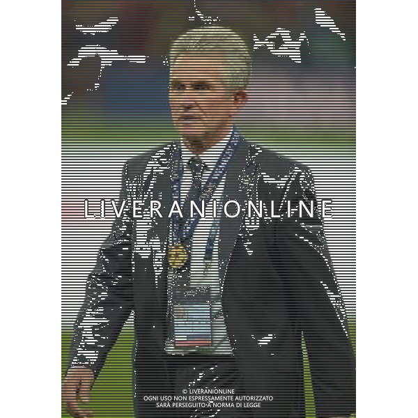 Jupp Heynckes Coach with his Winners Medal Bayern Munich Champions League Final 2013 Borussia Dortmund V Bayern Munich (1-2) 25/05/13 UEFA Champions League Final 2013 at Wembley Stadium Photo: Robin Parker Fotosports International ©PHOTOHSOT/AGENZIA ALDO LIVERANI SAS - ITALY ONLY - Borussia Dortmund - Bayern Monaco UEFA Champions League 2012/2013 Finale Londra - 25.05.2013