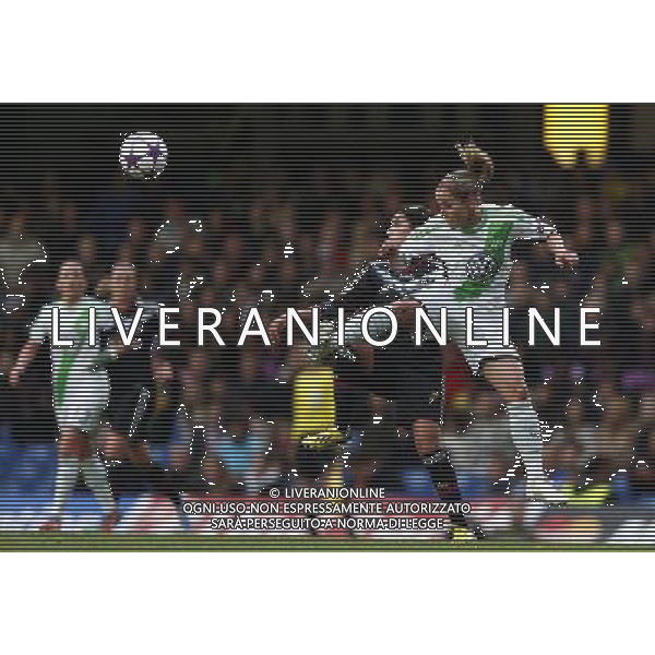(130524) -- LONDON, May 24, 2013 () -- Wolfsburg\'s Anna Blasse (1st, R) vies with Louisa Necib (2nd, R) of Olympique Lyonnais during the UEFA Women\'s Champions League final match in London, Britain, on May 23, 2013. Wolfsburg won the match 1-0 and claimed the title. (/Wang Lili) AG ALDO LIVERANI S A S ONLY ITALY