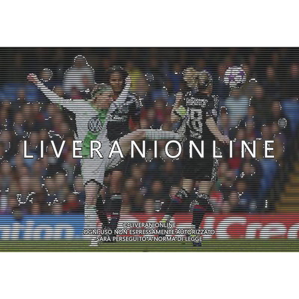 (130524) -- LONDON, May 24, 2013 () -- Wolfsburg\'s Conny Pohlers (L) vies with Sonia Bompastor (R) of Olympique Lyonnais during the UEFA Women\'s Champions League final match in London, Britain, on May 23, 2013. Wolfsburg won the match 1-0 and claimed the title. (/Wang Lili) AG ALDO LIVERANI S A S ONLY ITALY