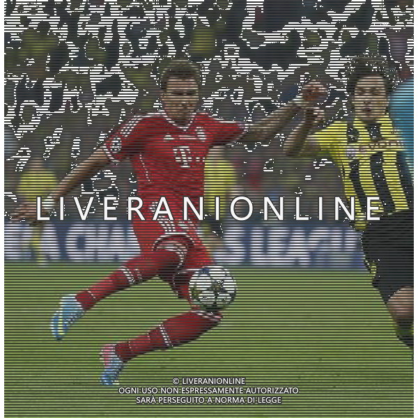 (130526) -- LONDON, May 26, 2013 () -- Mario Mandzukic of Bayern Munich shoots during the UEFA Champions League final football match between Borussia Dortmund and Bayern Munich at Wembley Stadium in London, Britain on May 25, 2013. Bayern Munich claimed the title with 2-1.(/Wang Lili) ©Photoshot/AGENZIA ALDO LIVERANI SAS-ITALY ONLY - EDITORIAL USE ONLY