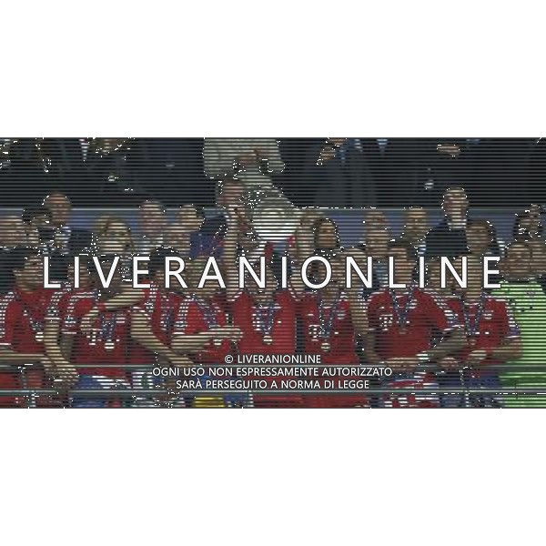 (130526) -- LONDON, May 26, 2013 () -- Franck Ribery of Bayern Munich holding the trophy celebrates with teammates during the awarding ceremony for the UEFA Champions League final football match between Borussia Dortmund and Bayern Munich at Wembley Stadium in London, Britain on May 25, 2013. Bayern Munich claimed the title with 2-1.(/Wang Lili) ©Photoshot/AGENZIA ALDO LIVERANI SAS-ITALY ONLY - EDITORIAL USE ONLY