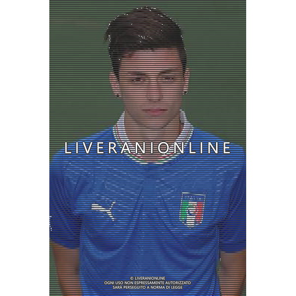 Campionati Europei UEFA Under 21 Ritiro Nazionale Italiana Carnago (VA) - 28.05.2013 Foto di Gruppo e Testine Italia U21 Nella Foto:Baselli Daniele /Ph.Vitez-Ag. Aldo Liverani