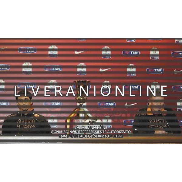 Roma - 25/05/2013 - Stadio Olimpico - Conferenza stampa in occasione della Finale TIM CUP 2012-2013 - nella foto: Aurelio Andreazzoli e Nicolas Burdisso å© Fabrizio Corradetti - Ag. Aldo Liverani sas
