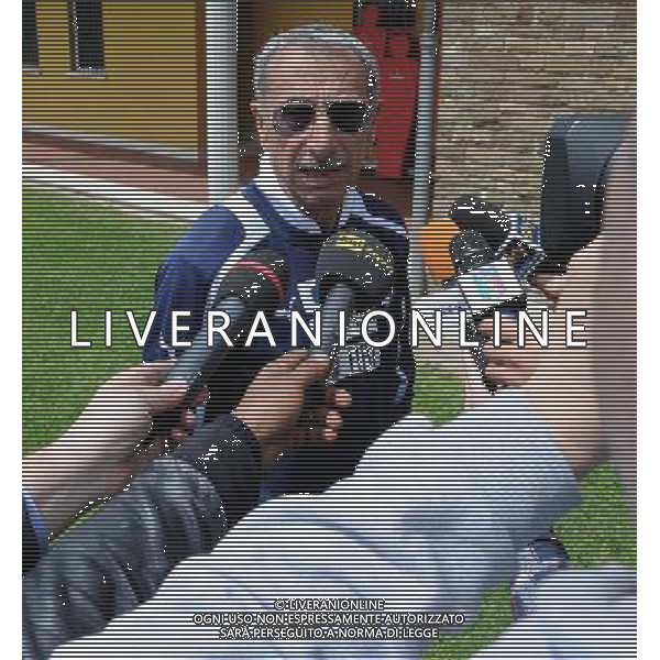 Raduno Nazionale Italiana Firenze - 29.05.2013 Allenamento Nella Foto:il dottor castellacci parla ai giornalisti sulle condizioni degli infortunati /Ph.Vitez-Ag. Aldo Liverani