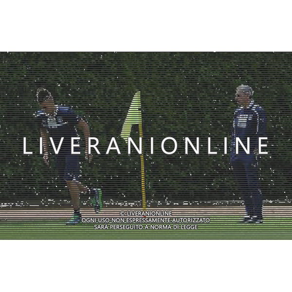 Raduno Nazionale Italiana Firenze - 29.05.2013 Allenamento Nella Foto:el shaarawy prova in allenamento sotto gli occhi del dottor castellacci /Ph.Vitez-Ag. Aldo Liverani