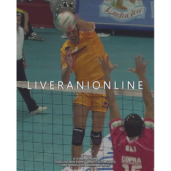 PIACENZA 27/09/04 CAMPIONATO DI PALLAVOLO SERIE A1 COPRA PIACENZA- ACQUA PARADISO MONTICHIARI NELLA FOTO GAVOTTO MAURO PH GIGI ARCAINI/AG.ALDO LIVERANI