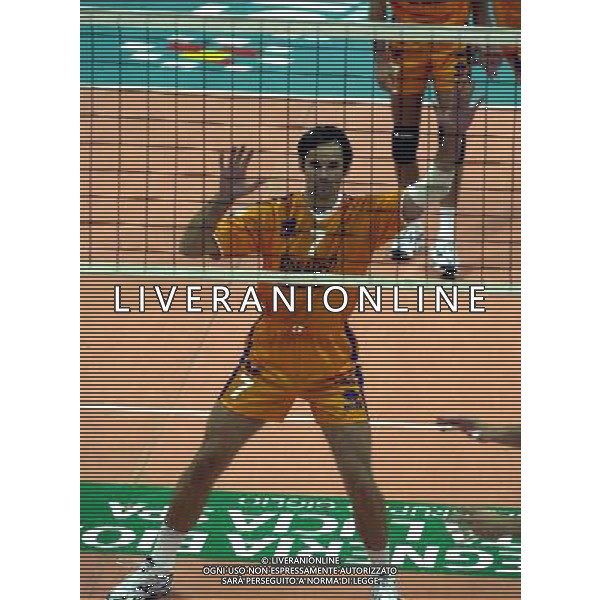 PIACENZA 27/09/04 CAMPIONATO DI PALLAVOLO SERIE A1 COPRA PIACENZA- ACQUA PARADISO MONTICHIARI NELLA FOTO JERONCIC GREGOR PH GIGI ARCAINI/AG.ALDO LIVERANI