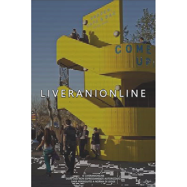 Colourful Cafe/Bar, The Southbank, London, England AG ALDO LIVERANI S A S ONLY ITALY