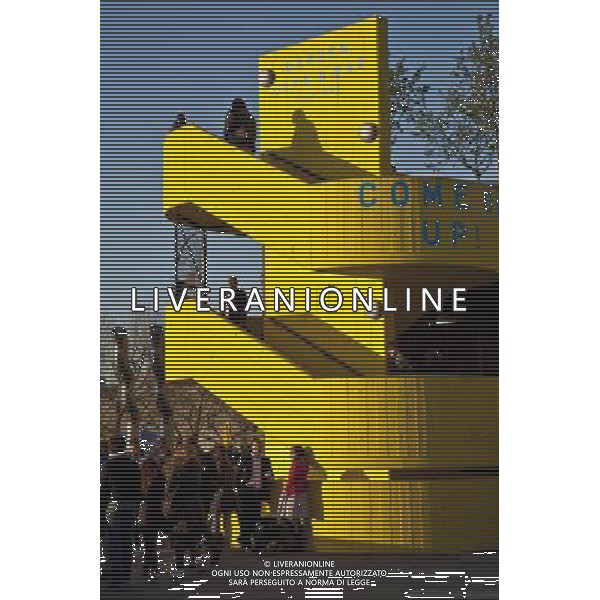 Colourful Cafe/Bar, The Southbank, London, England AG ALDO LIVERANI S A S ONLY ITALY