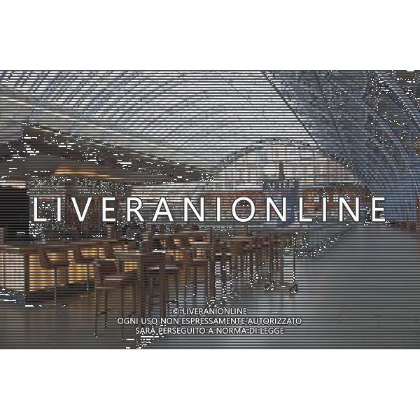 Searcys Champagne Bar, St Pancras International Train Station, London, England AG ALDO LIVERANI S A S ONLY ITALY