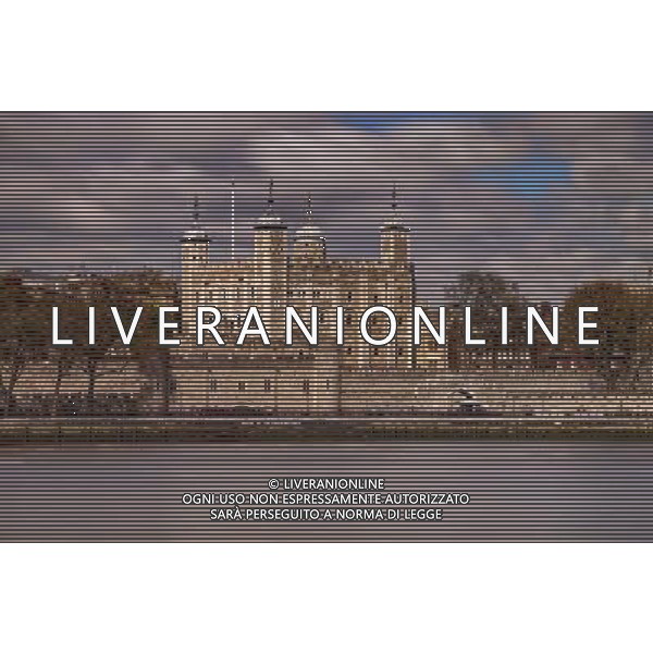 The Tower of London and River Thames, London, England AG ALDO LIVERANI S A S ONLY ITALY