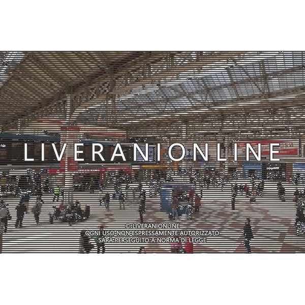 Victoria Train Station, London, England AG ALDO LIVERANI S A S ONLY ITALY