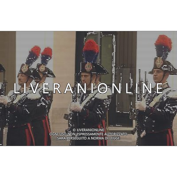ROMA, 28 / 09 /2004 VISITA IN ITALIA DEL RE DI GIORDANIA, ABDULLAH II BIN HUSSEIN -INCONTRO A PALAZZO CHIGI CON SILVIO BERLUSCONI NELLA FOTO: PICCHETTO D\' ONORE DEI CARABINIERI PH AGENZIA ALDO LIVERANI