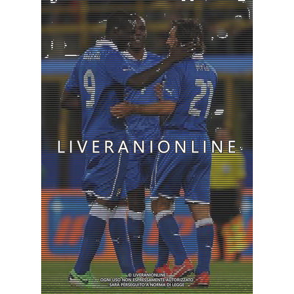 Gara Amichevole Bologna - 31.05.2013 Italia-San Marino Nella Foto:pirlo esulta con balotelli /Ph.Vitez-Ag. Aldo Liverani