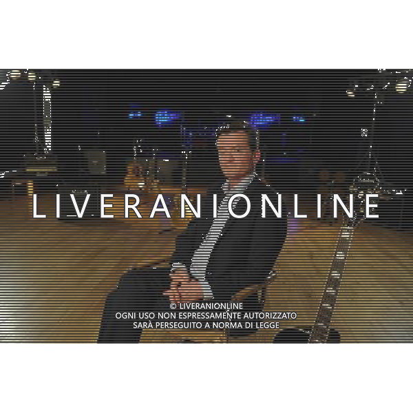 Feargal Sharkey on Neil McCormick\'s Needle Time for Vintage TV at Gibson Guitar Studios AG ALDO LIVERANI SAS ONLY ITALY