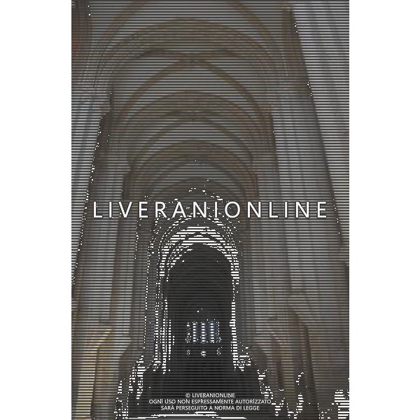 (130531) -- LISBON, May 31, 2013 () -- Photo taken on May 30, 2013 shows the interior of the Alcobaca Monastery in Alcobaca, central Portugal. The Alcobaca Monastery is a mediaeval Roman Catholic monastery. It was built in the reign of the first Portuguese king, Afonso Henriques, in 1153. The Alcobaca Monastery was listed by the UNESCO as a world heritage site in 1989. (/Zhang Liyun) (yc) AG ALDO LIVERANI S A S ONLY ITALY