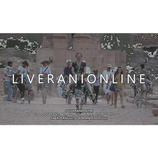 (130602) -- PETRA, June 2, 2013 () -- Tourists visit in the ancient city of Petra, Jordan, on June 2, 2013. Petra is a historical and archaeological city in the southern Jordan, that is famous for its rock-cut architecture and water conduit system. (/Mohammad Abu Ghosh) (dtf) ©Photoshot/Ag. Aldo Liverani s.a.s.-Only Italy-Editorial Use Only