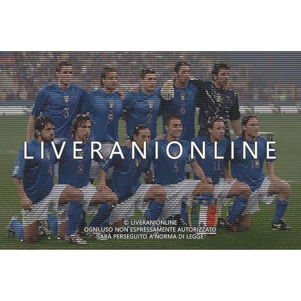 MILANO,26-03-05 DFP/FOTO GIORGIO RAVEZZANI ITALIA-SCOZIA: FORMAZIONE ITALIA CHIELLINI-GILARDINO-BONERA-MATERAZZI-BUFFON GATTUSO-PIRLOCAMORANESI-CANNAVARO-CASSANO-TOTTI AG ALDO LIVERANI S A S