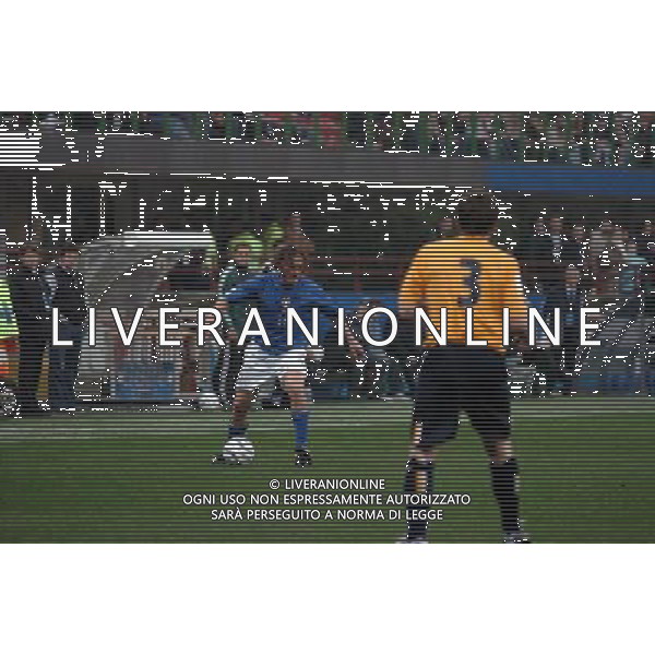 MILANO,26-03-05 DFP/FOTO GIORGIO RAVEZZANI ITALIA-SCOZIA: FRANCESCO TOTTI AG ALDO LIVERANI S A S