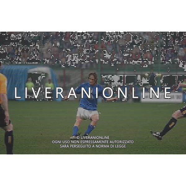 MILANO,26-03-05 DFP/FOTO GIORGIO RAVEZZANI ITALIA-SCOZIA: FRANCESCO TOTTI AG ALDO LIVERANI S A S 