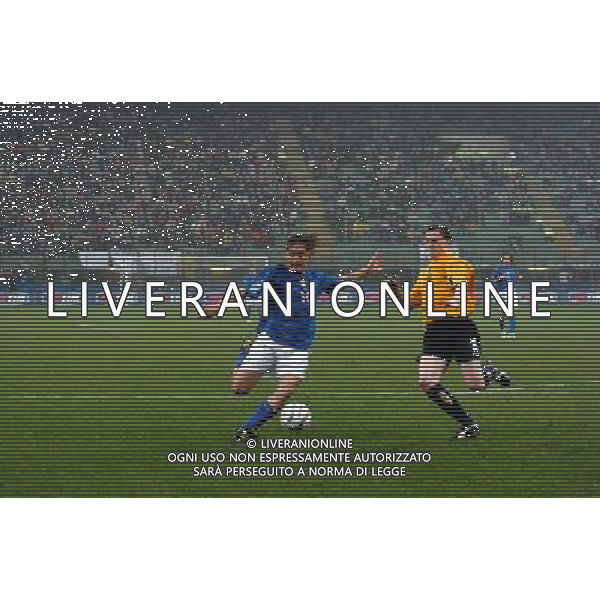 MILANO,26-03-05 DFP/FOTO GIORGIO RAVEZZANI ITALIA-SCOZIA: FRANCESCO TOTTI AG ALDO LIVERANI S A S