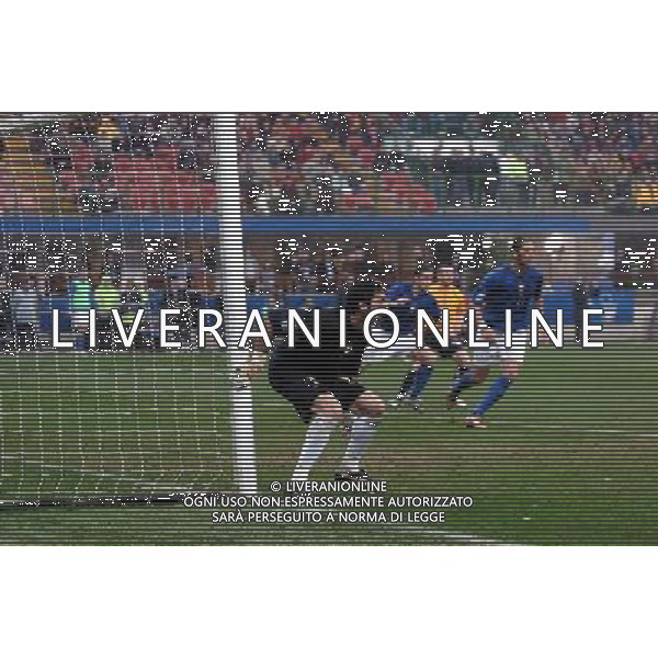 MILANO,26-03-05 DFP/FOTO GIORGIO RAVEZZANI ITALIA-SCOZIA: GIANLUIGI BUFFON AG ALDO LIVERANI S A S 