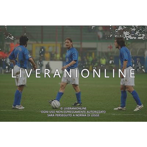 MILANO,26-03-05 DFP/FOTO MARCO DE PONTI ITALIA-SCOZIA: FRANCESCO TOTTI AG ALDO LIVERANI S A S